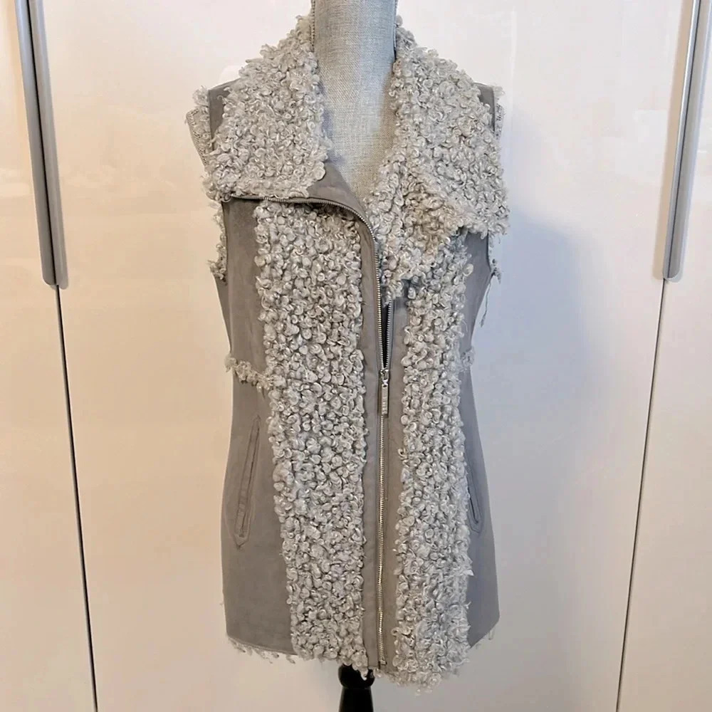 KENSIE Grey Lamb Faux Fur Suede Long Vest Pockets Zipper Closure, Size S
